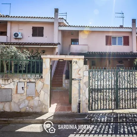 Casa Aglaia * 콰르투 산텔레나